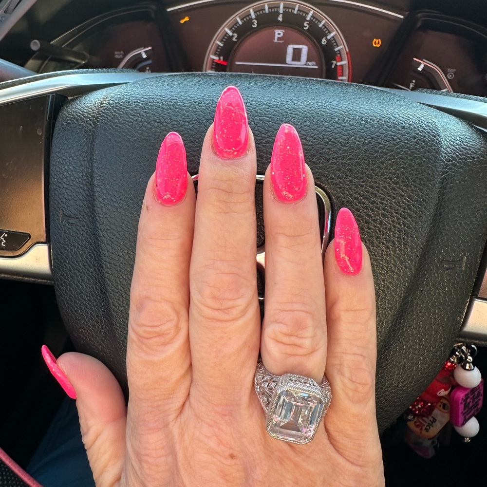 listing-status-banner